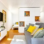 Artsy Retreat In The Heart Of
