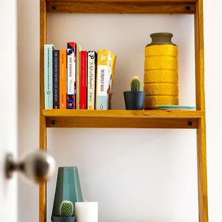 Appartement Artsy Retreat In The Heart Of
