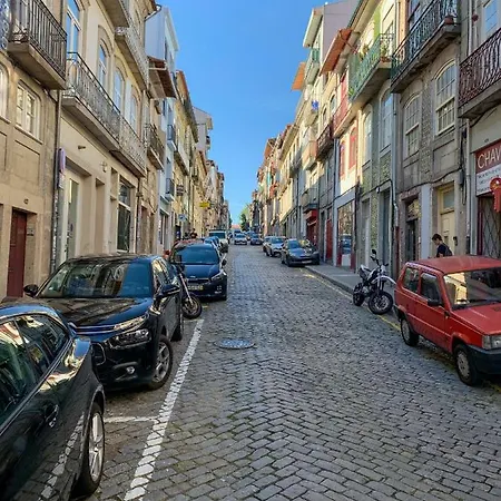 Artsy Retreat In The Heart Of Appartement Porto
